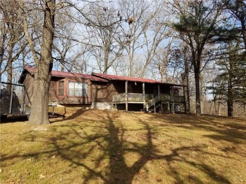 16900 Kinion Lake Rd, Lincoln, AR 72744-9437