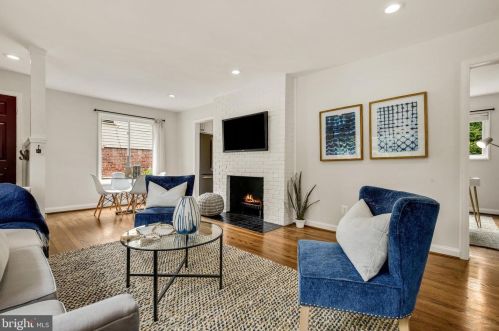 8412 Barron St, Silver Spring MD 20912-7247 exterior