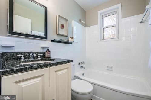 405 Pershing Dr, Silver Spring MD 20910-4341 exterior