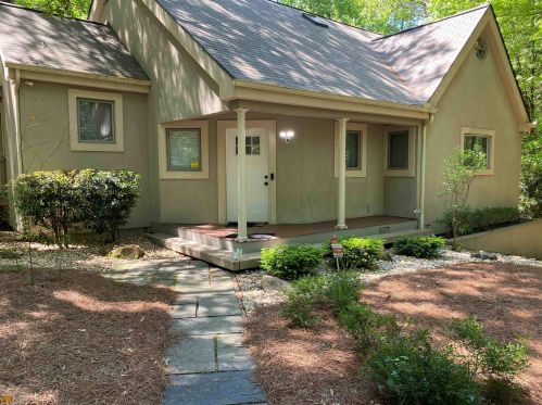 2610 Brushy Nob Ln, Stockbridge GA  30281-5243 exterior