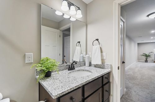 190 Winding Creek Dr, Springboro OH  45066-8200 exterior