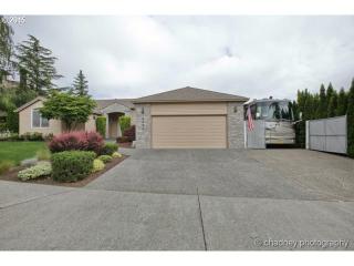 3999 19th St, Damascus, OR 97080