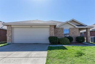 1304 Castle Ridge Rd, Fort Worth TX  76140-5749 exterior