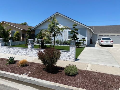 17361 Santa Maria St, Santa Ana CA  92708-3121 exterior