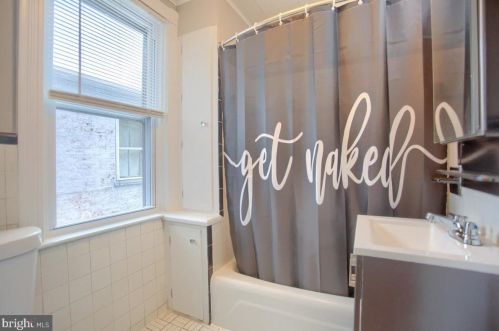 351 Ross St, Lancaster PA  17602-1941 exterior