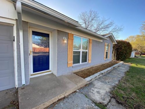 5508 Loch Lomond Ln, Fort Worth TX  76148-3910 exterior