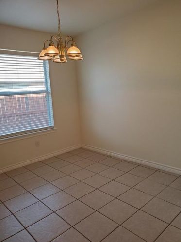 3920 Avalon Ave, Irving TX  75061-1542 exterior