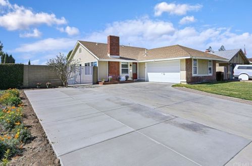 1129 Van Buren St, Placentia, CA 92870-4023