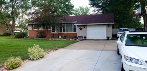 2602 116th Ave, Coyne Center, IL 61264-4633