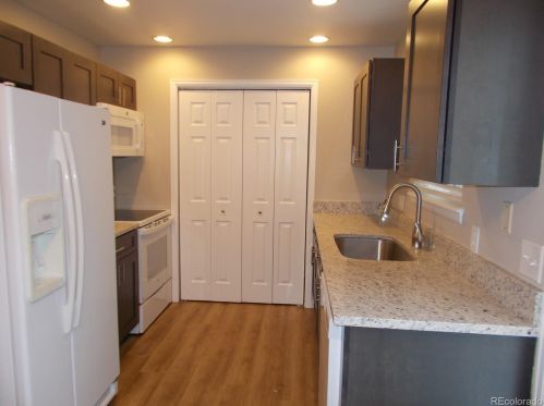 1690 Ensenada Way, Aurora CO 80015-3437 exterior