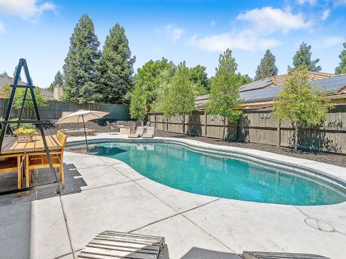 602 Belhaven Ct, Folsom, CA 95762-9689