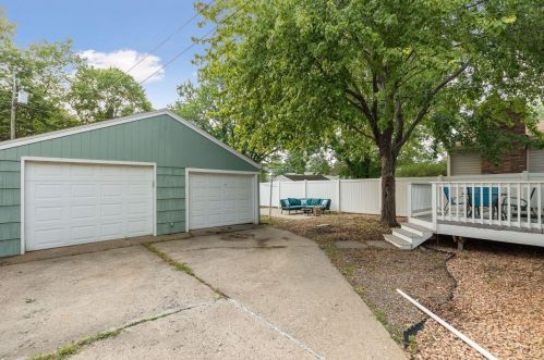 1129 Cleveland Ave, Saint Paul MN  55116-2506 exterior
