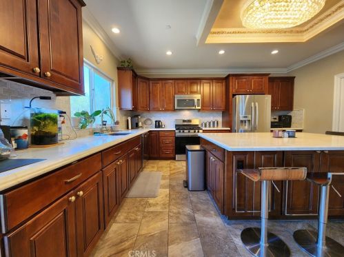 14012 Quailridge Dr, Riverside CA  92503-7201 exterior