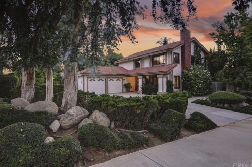 162 Lakeside Ave, Redlands, CA 92373-4972