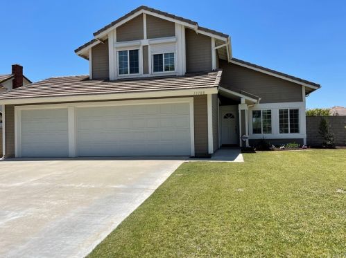 13788 Cypress Ave, Chino, CA 91710-6903