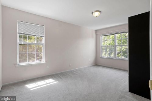 23 Grant Way, Princeton NJ  08540-1667 exterior