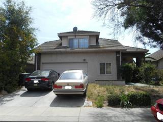 236 Gelf Ln, Modesto, CA 95357-1312