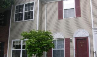 2084 Drake Ct, Mahwah, NJ 07430-3803