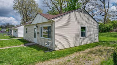 1802 Springmont Ave, Springfield OH  45506-2957 exterior