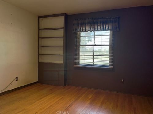 3640 Columbia Ave, Riverside CA  92501-1605 exterior