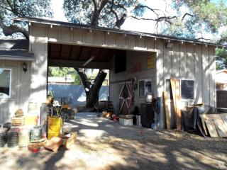 120 La Luna Ave, Ojai, CA 93023-2124