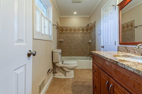 131 Crk Cir, Stockbridge GA  30281-3320 exterior