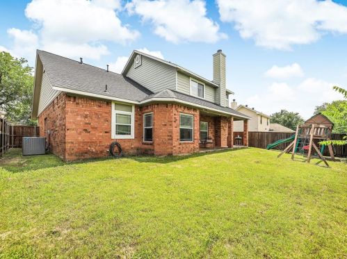 324 Timbercreek Ct, Princeton TX 75407-5738 exterior