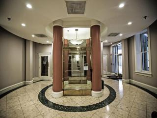 130 Front St, Memphis TN  38103-3619 exterior