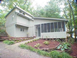 630 Wilshire Rd, Gainesville, GA 30501-3149