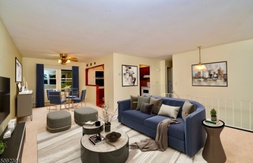 214 Elmira Trl, Hopatcong, NJ 07843-1007