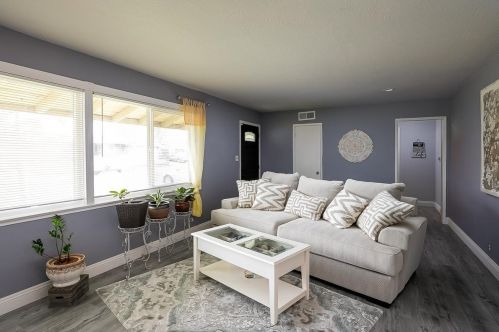 7112 Winlock Ave, Citrus Heights, CA 95621-3758