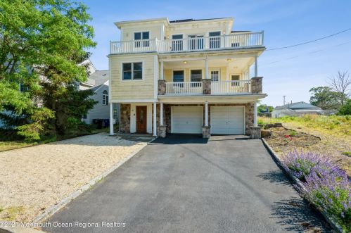 57 Bayside Pkwy, Middletown, NJ 07748-5677