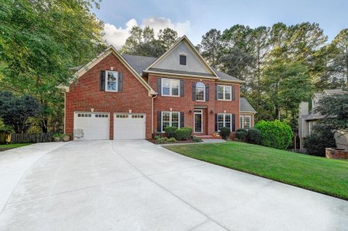 829 Aldenham Ct, Suwanee, GA 30024-3088