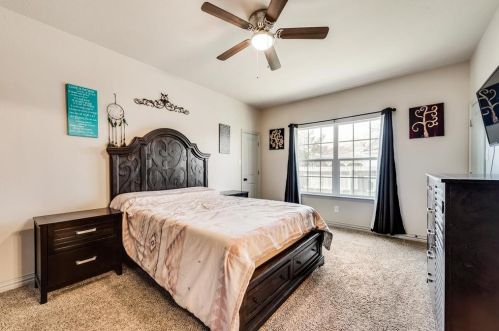 209 3 St, Valley View TX 76272-5403 exterior