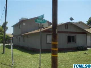 724 Bridge St, Visalia, CA 93277-2806