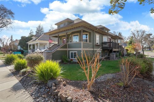 432 Locust St, Lodi, CA 95240-2322