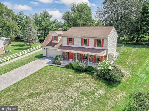 2524 Audlyn Dr, York, PA 17408-4202