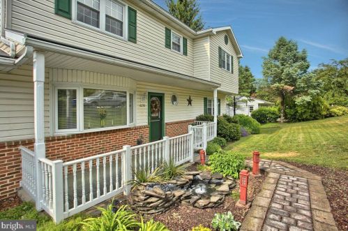 6230 Hocker Dr, Harrisburg, PA 17111-3333