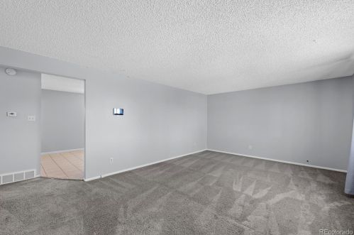 9186 Hunter St, Westminster, CO 80031-3338