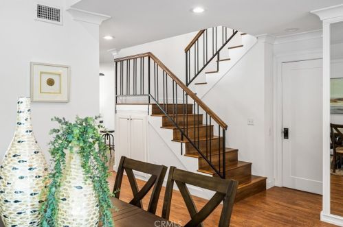 513 15th St, Huntington Beach CA  92648-4045 exterior