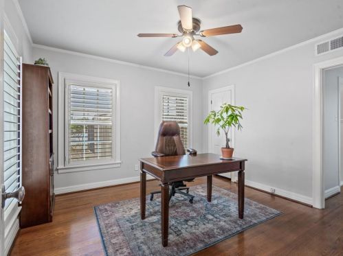 6116 Locke Ave, Fort Worth TX  76107-5515 exterior