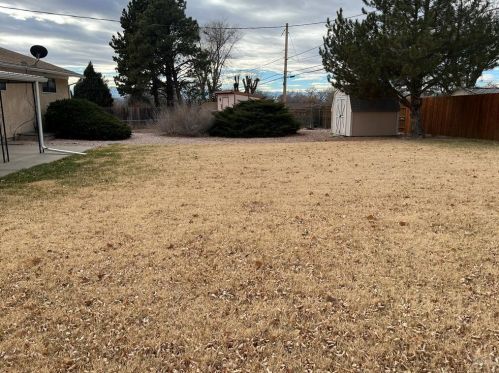 9 Robertson Rd, Pueblo CO  81001-1738 exterior