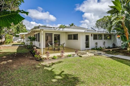 4777 Farmers Rd, Honolulu HI  96816-5444 exterior