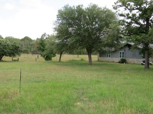 148 Oak Park One, Rockdale, TX 76567-5262