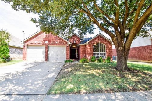 4809 Grainger Trl, Fort Worth TX  76137-5627 exterior