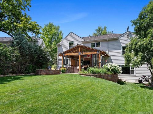 6940 Olive Way, Englewood CO 80112-1124 exterior