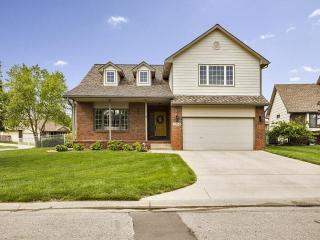 11058 1st Ct, Wichita, KS 67212-5475