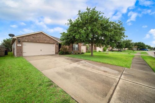 6910 Clover Walk Ln, Richmond, TX 77469-5763