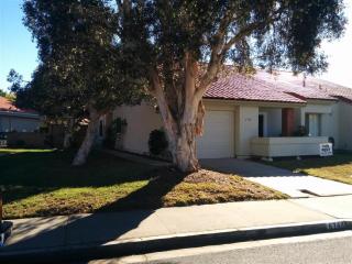 6744 Camino Del Prado, Carlsbad CA  92011-3311 exterior