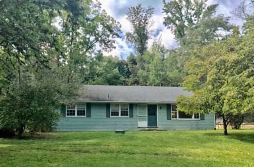 12853 Taylorstown Rd, Lovettsville, VA 20180-2215